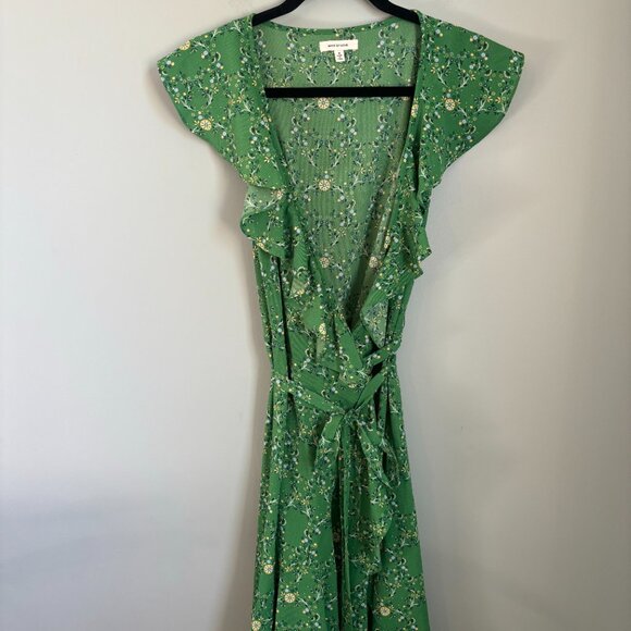 Green Ruffle Wrap Asymetrical Hem Dress - Picture 2 of 4